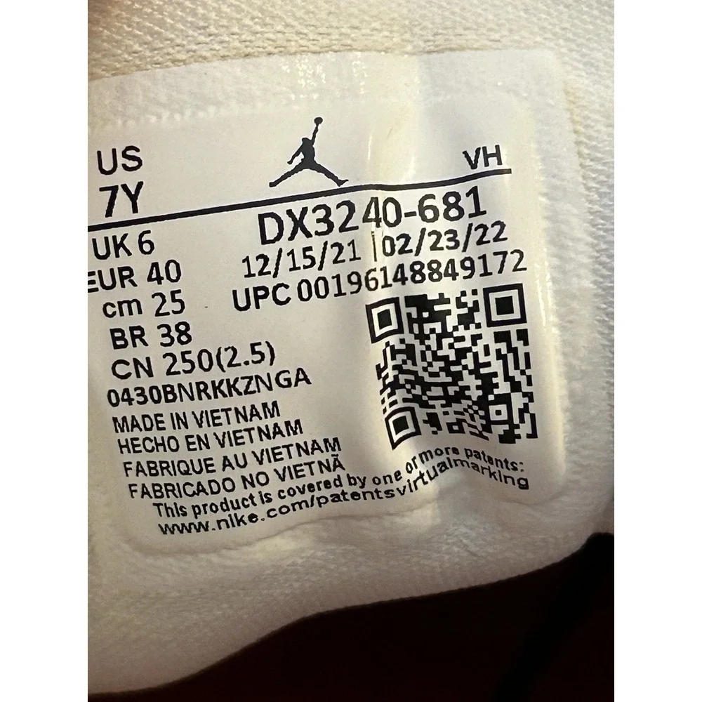 Nike‎ Air Jordan 1 Mid GS Size 7Y Pinksicle Safety Orange White DX3240-681